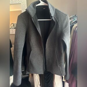 Lululemon Women's Gray Jacket